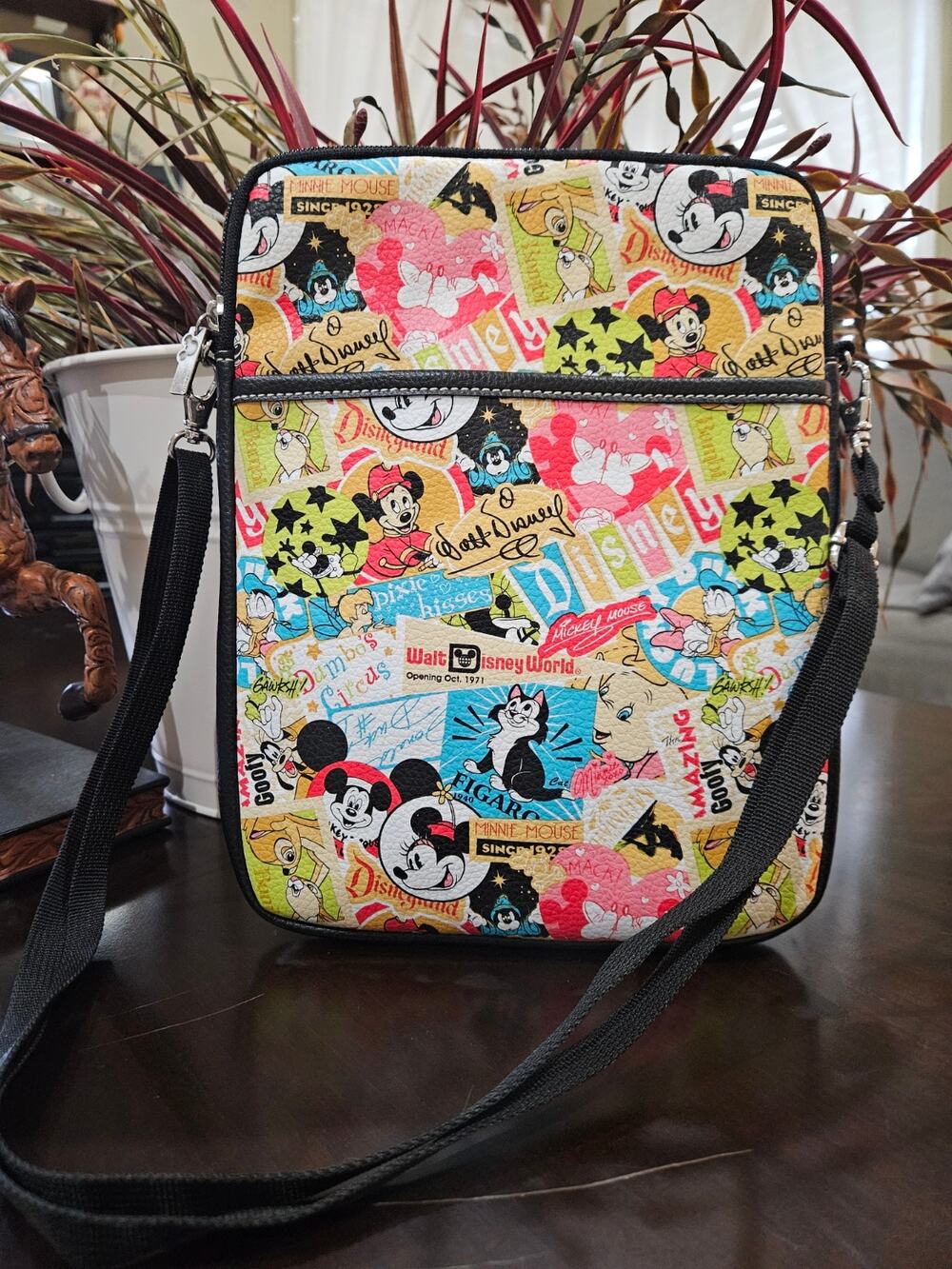 Disney - Tech Mickey Mouse Disney Parks Tablet Case Purse